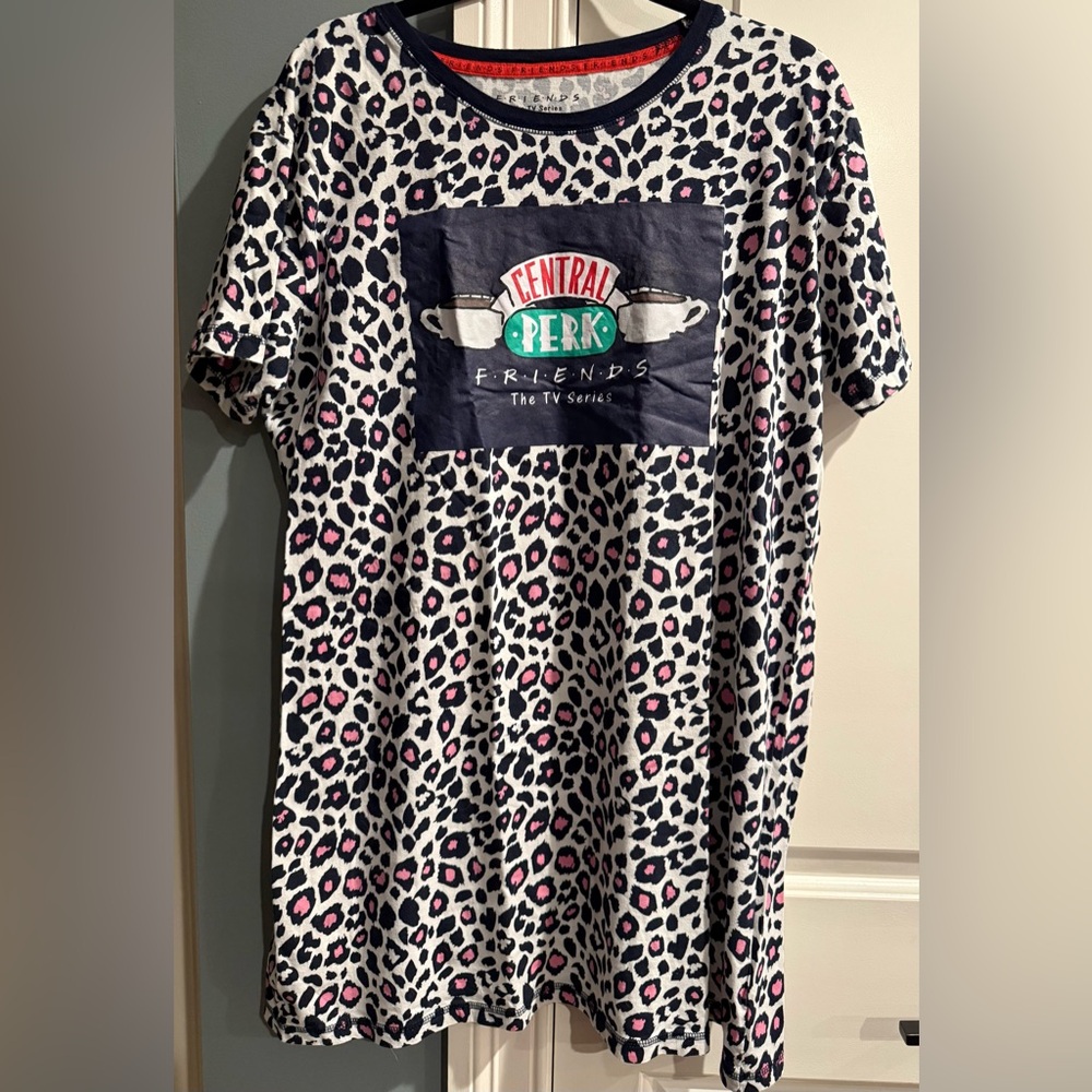 Friends Sleep PJ Dress Central Perk Leopard Print womens Sz Large 10-12